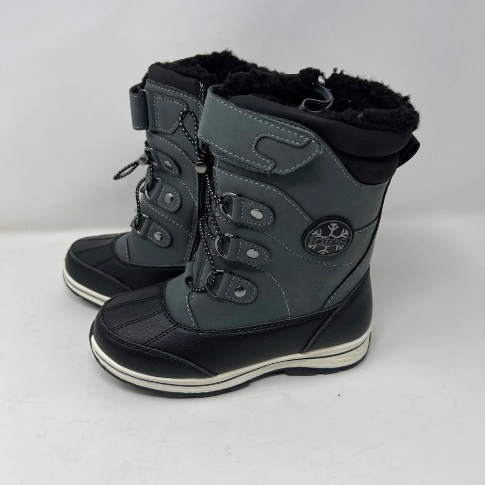Totes Diamond 2 Kids Size 13 Grey Black Winter Snow Boots NWT Thermolite Zip
